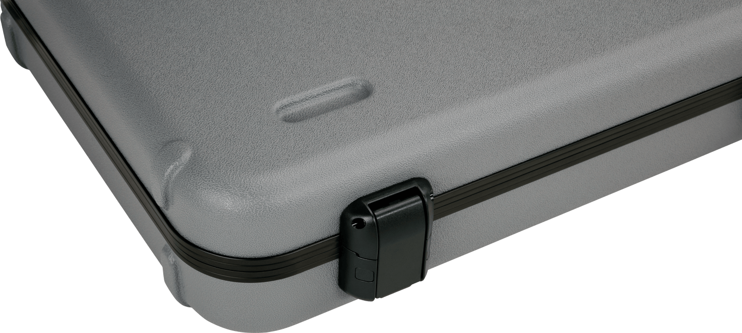 Deluxe Molded Case -  Stratocaster®/Telecaster®- Silver/Blue